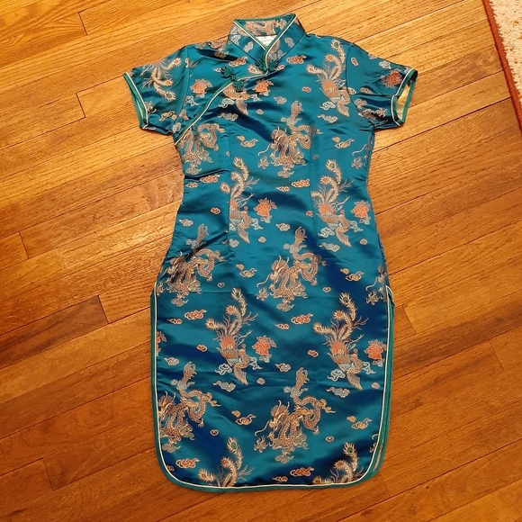 Tang Yi elegant Teal Cheongsam Dress - Picture 1 of 16